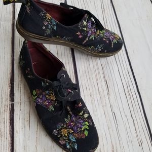 Dr Martens Floral Canvas Low Top Sneaker Docs
